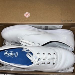 White keds